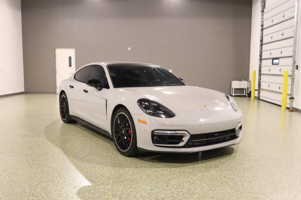 Used 2022 Porsche Panamera GTS AWD/4WD image 1
