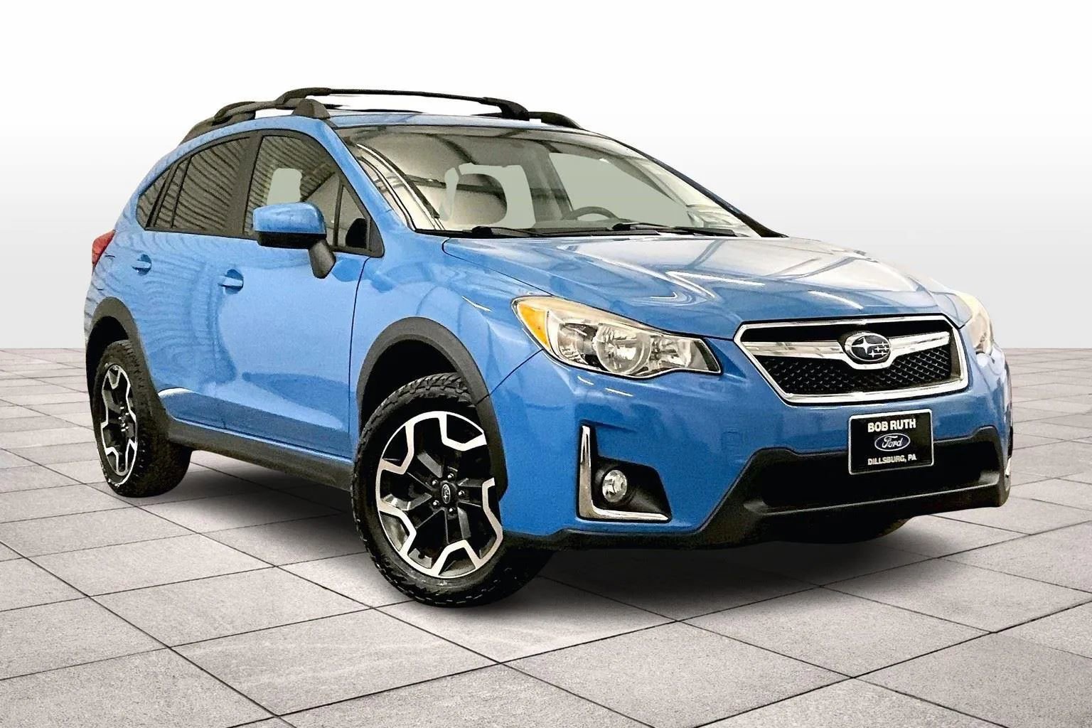 Used 2016 Subaru Crosstrek 2.0i Premium image 3