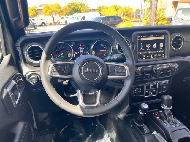 Used 2023 Jeep Wrangler Unlimited Sahara image 18