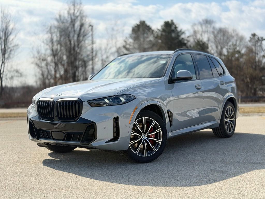 New 2026 BMW X5 xDrive40i w/ M Sport Package