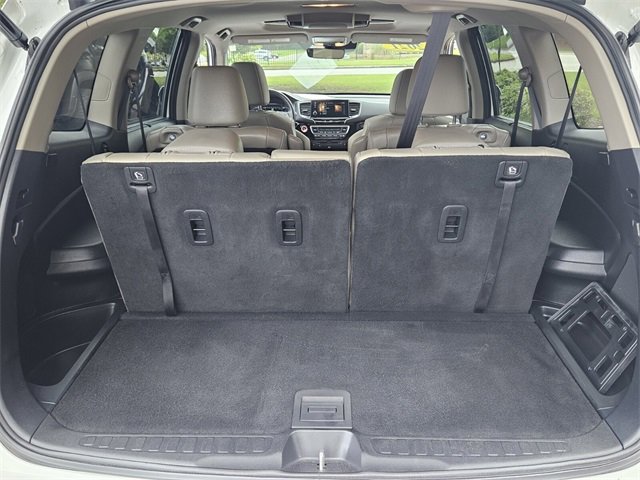Used 2021 Honda Pilot Touring image 14