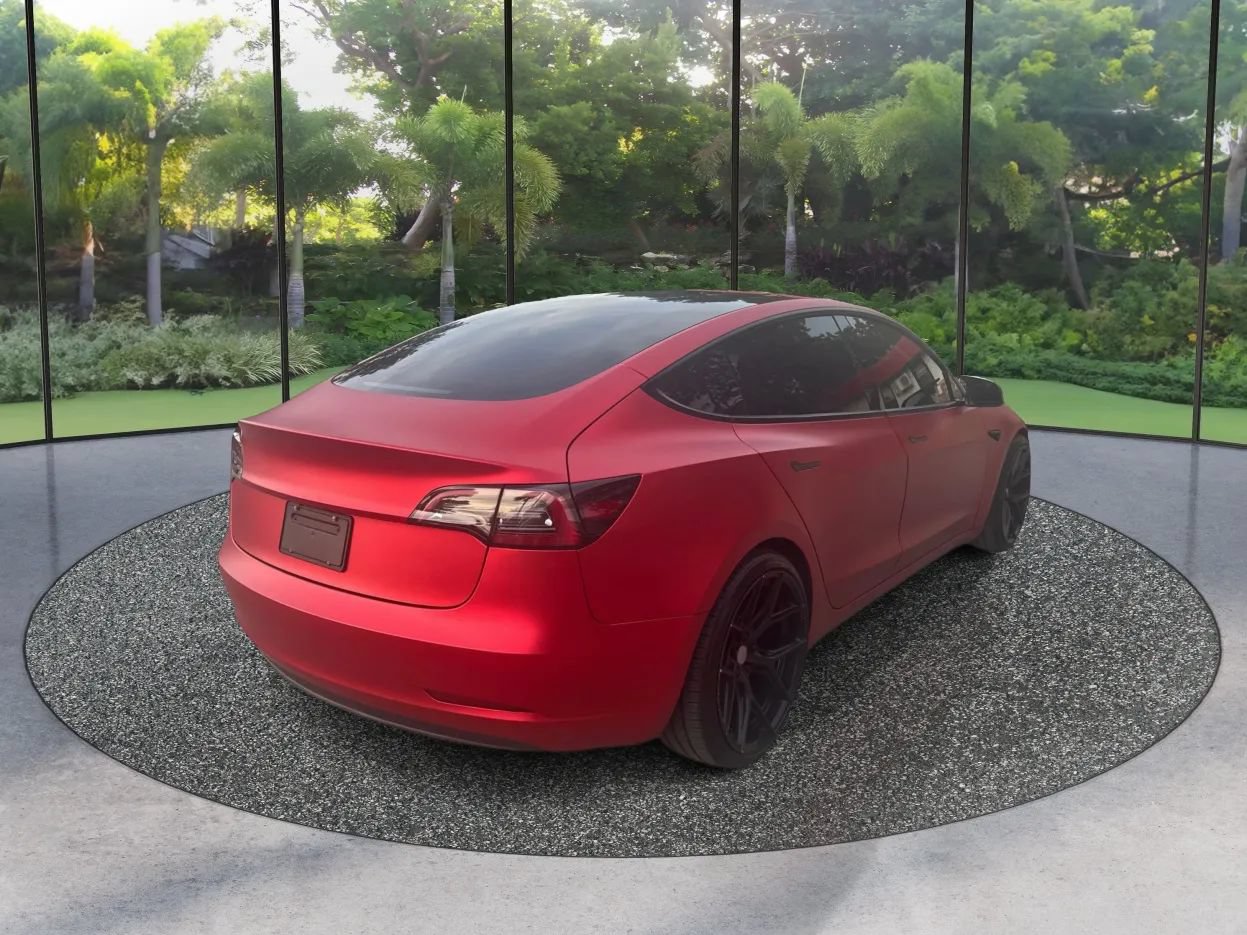 Used 2023 Tesla Model 3 Standard Range RWD image 5
