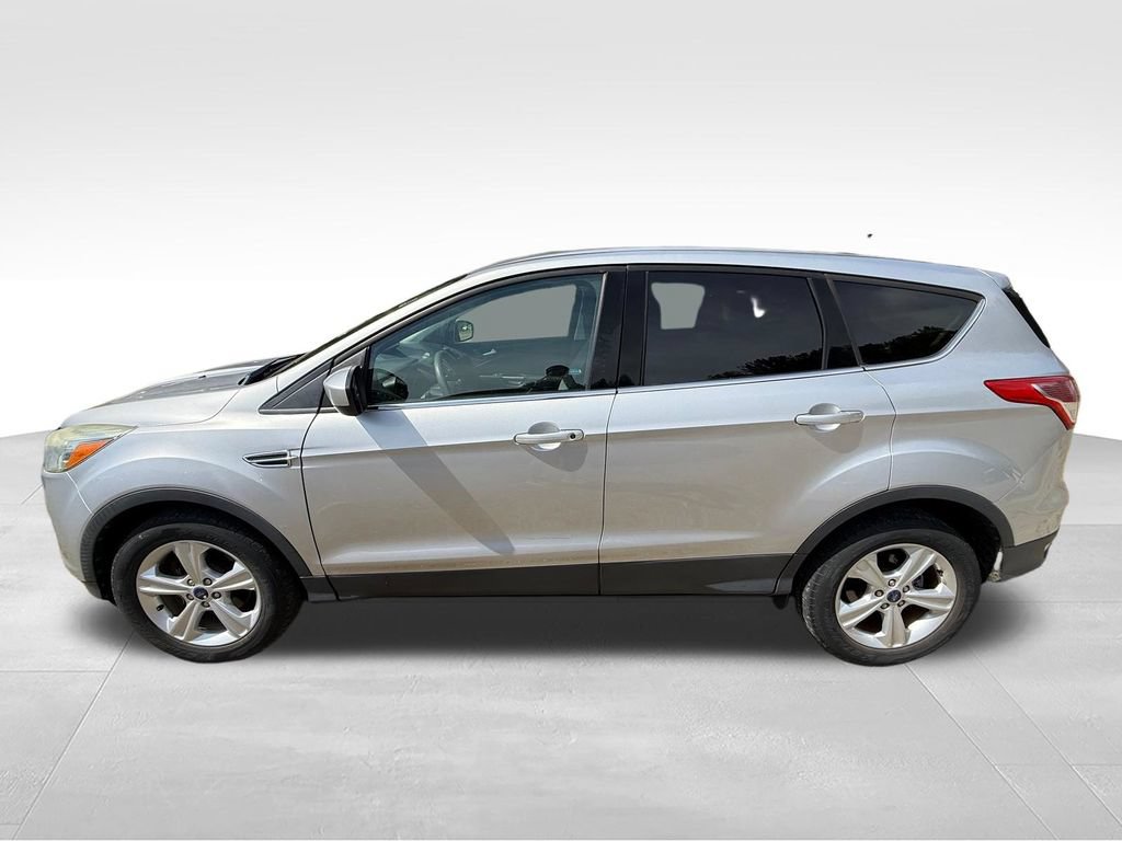 Used 2016 Ford Escape SE FWD image 3