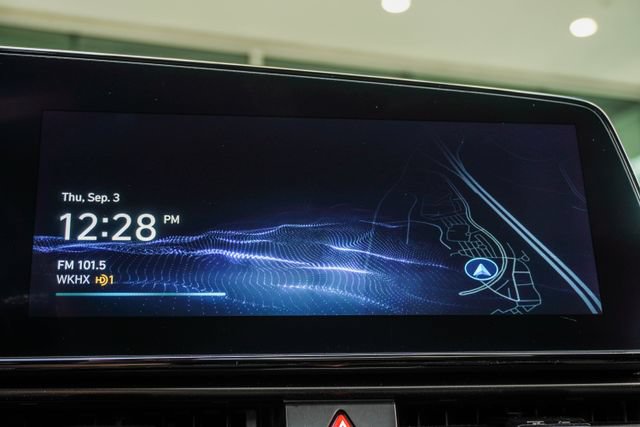 Certified 2025 Hyundai Elantra SEL FWD image 28