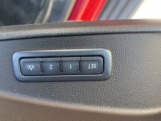 Used 2015 Chevrolet Suburban LT w/ Max Trailering Package AWD/4WD image 24