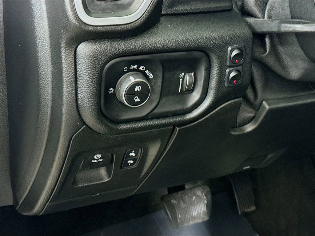 Used 2020 RAM 1500 Big Horn image 18