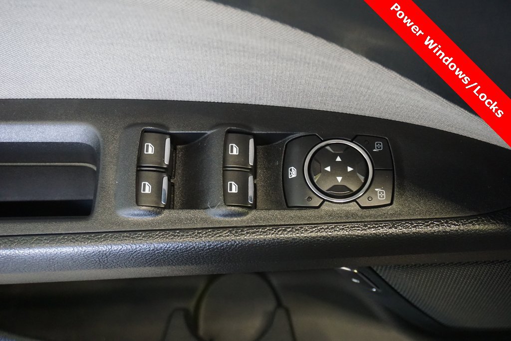 Used 2017 Ford Fusion S image 6