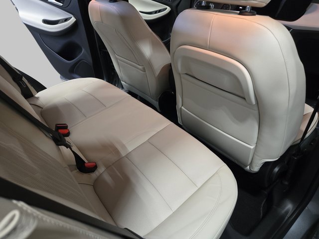 Used 2024 Buick Encore GX Avenir w/ Avenir Technology Package image 12