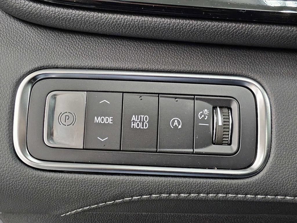 New 2026 Buick Enclave Sport Touring w/ Power Package FWD image 38