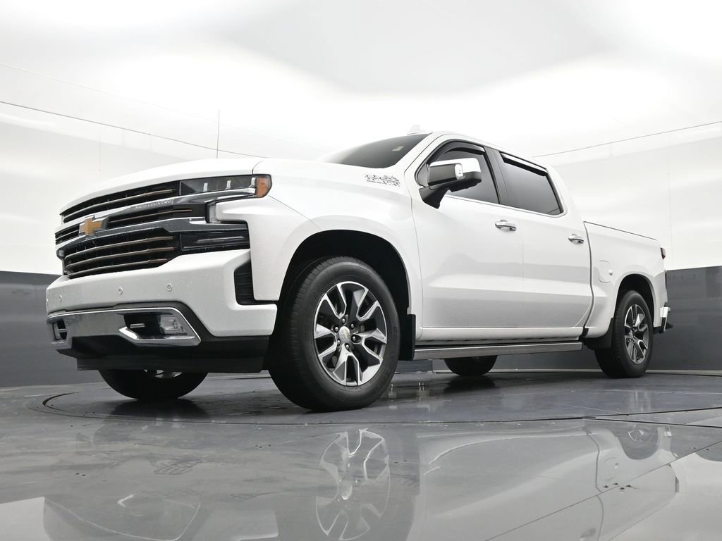 Used 2020 Chevrolet Silverado 1500 High Country w/ Technology Package image 23