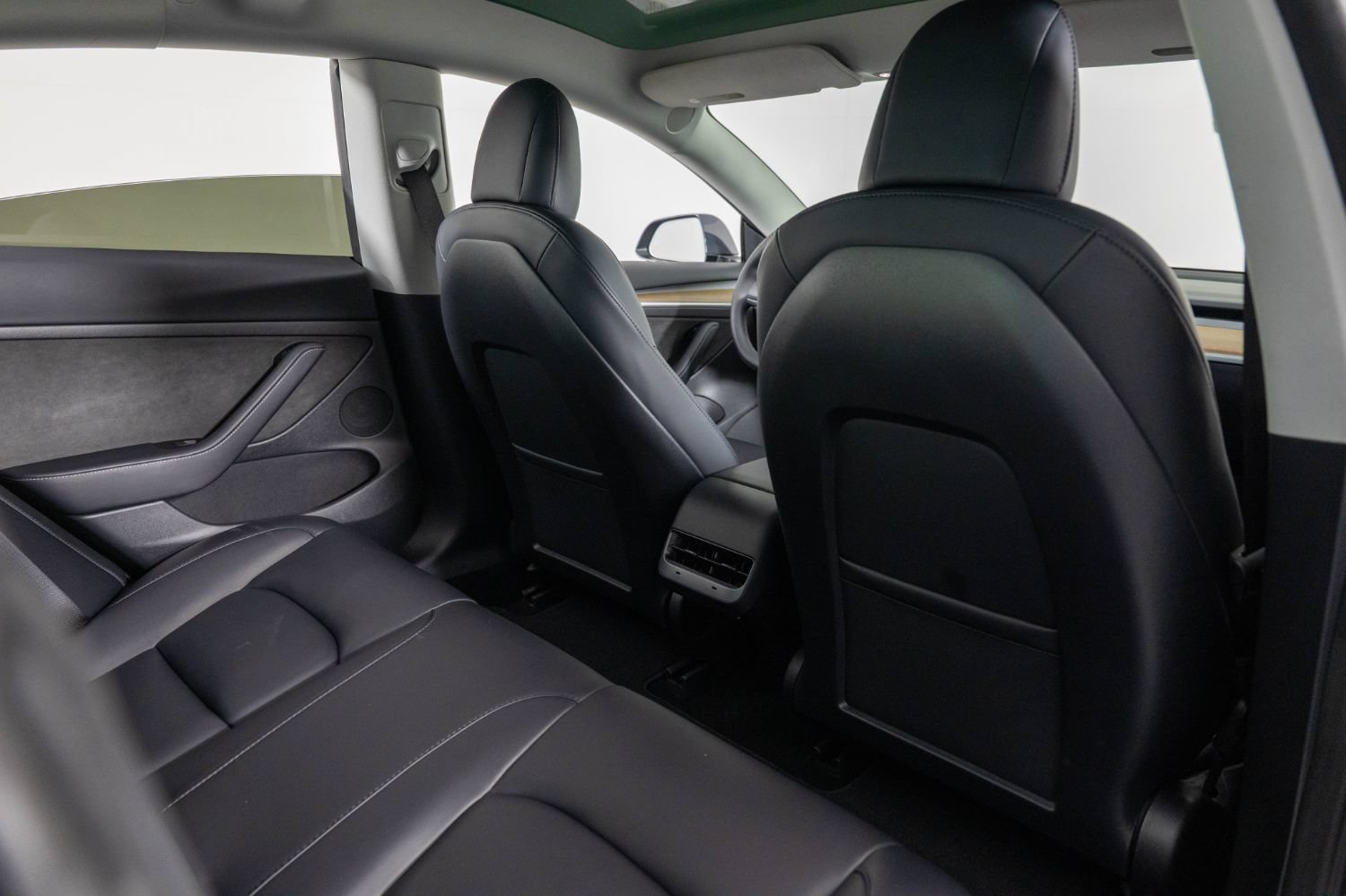 Used 2022 Tesla Model 3 Performance AWD/4WD image 21