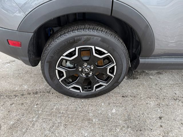 Used 2025 Ford Bronco Sport Outer Banks w/ Outer Banks Tech Package+ AWD/4WD image 27