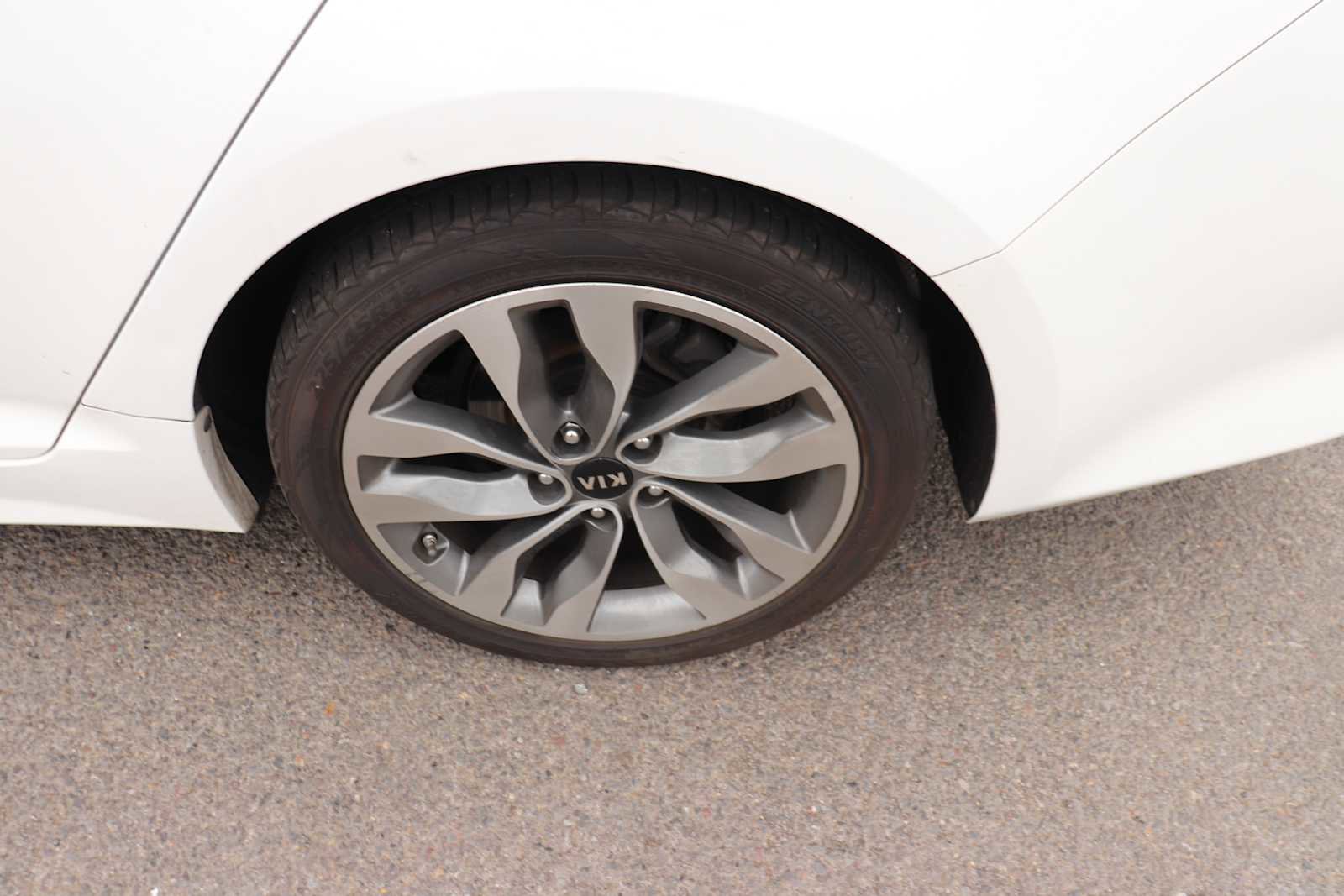 Used 2014 Kia Optima SX FWD image 9