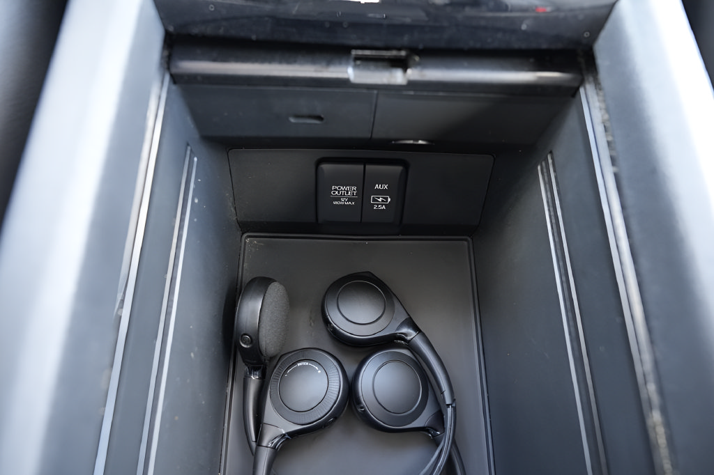 Used 2022 Honda Pilot Elite image 37