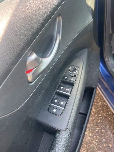 Used 2021 Kia Forte LXS image 8