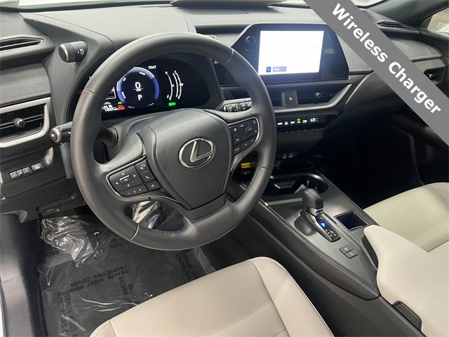 Certified 2025 Lexus UX 300h FWD image 16