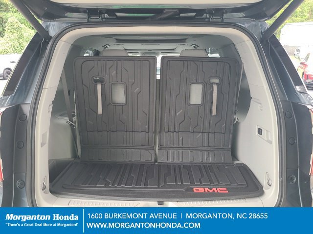 Used 2020 GMC Acadia SLT w/ LPO, Floor Liner Package FWD image 24