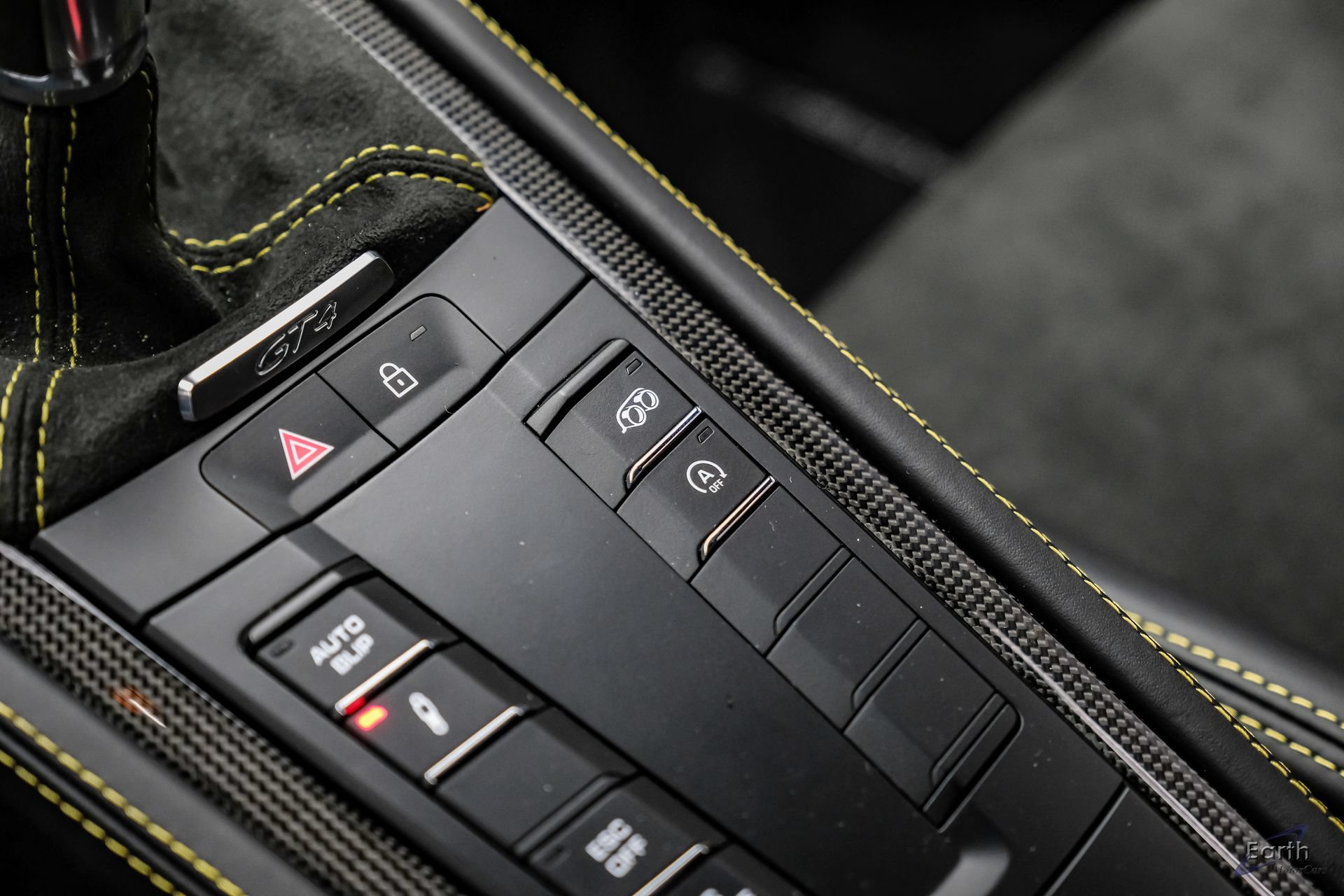 Used 2023 Porsche 718 Cayman GT4 RWD image 64