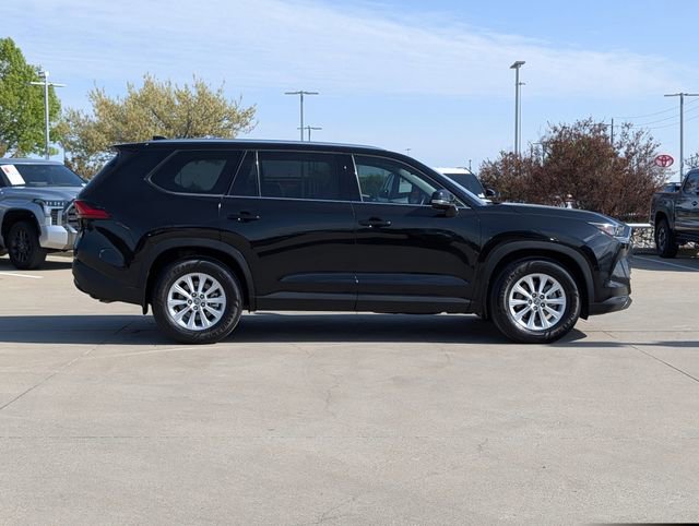 Used 2024 Toyota Grand Highlander XLE image 4