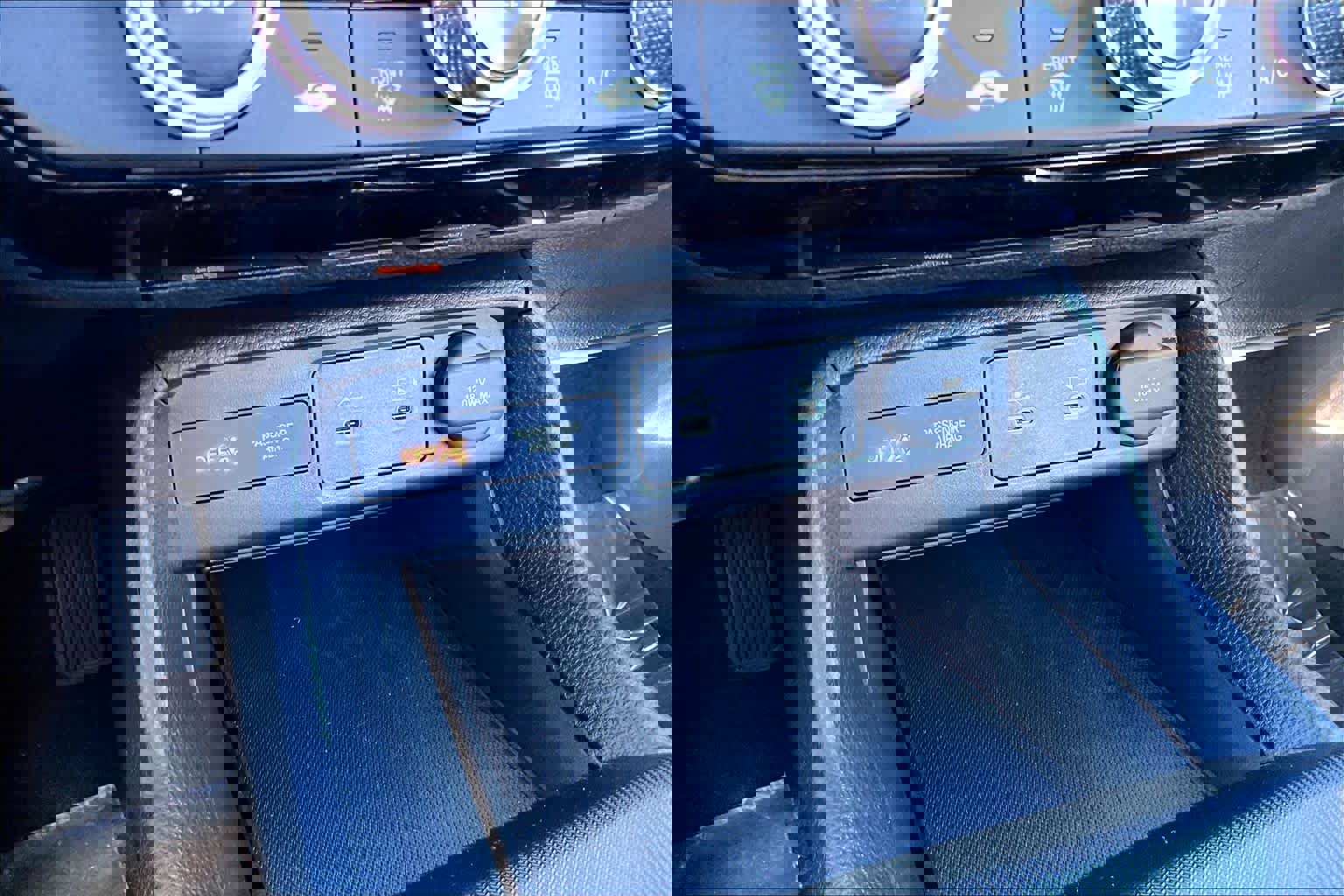 Used 2025 Honda Civic LX image 29