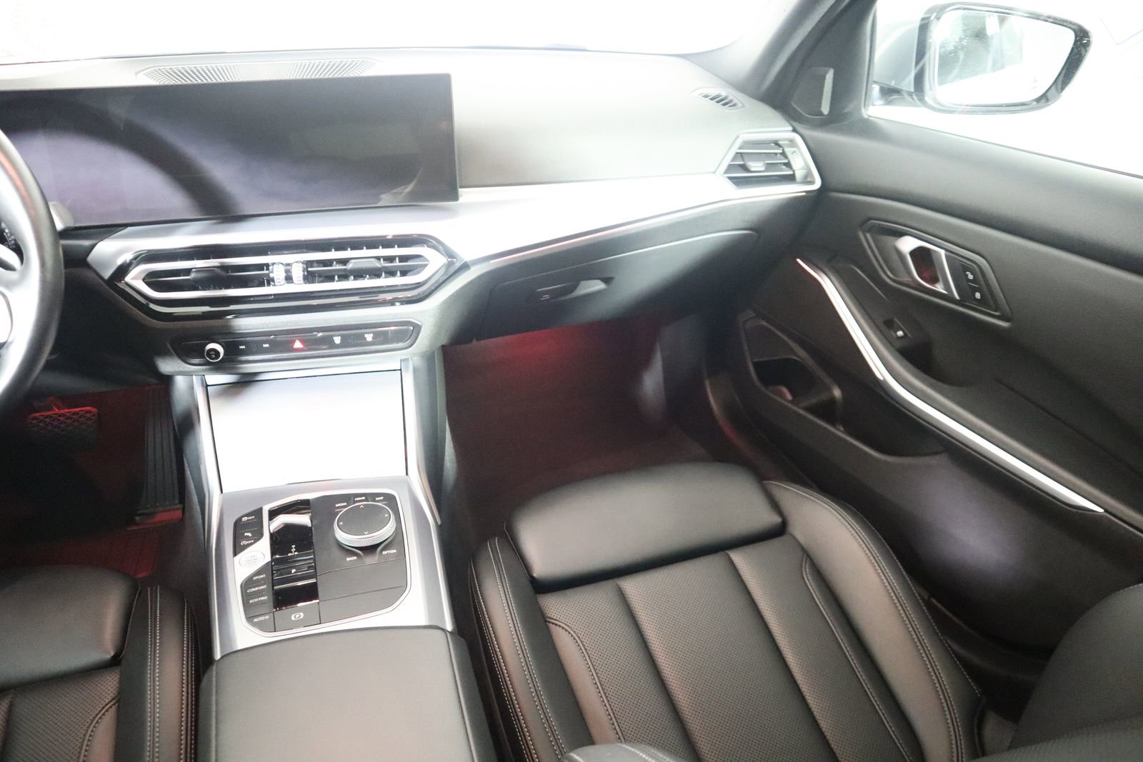 Used 2024 BMW 330i xDrive Sedan image 33