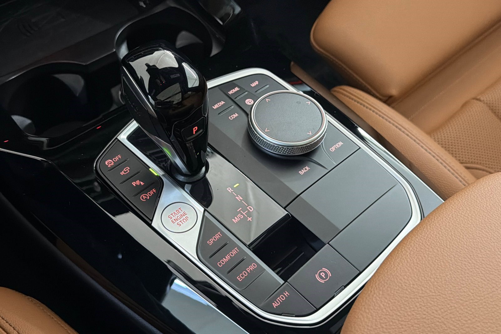 Certified 2024 BMW X3 sDrive30i w/ Convenience Package w/ZPA RWD image 17