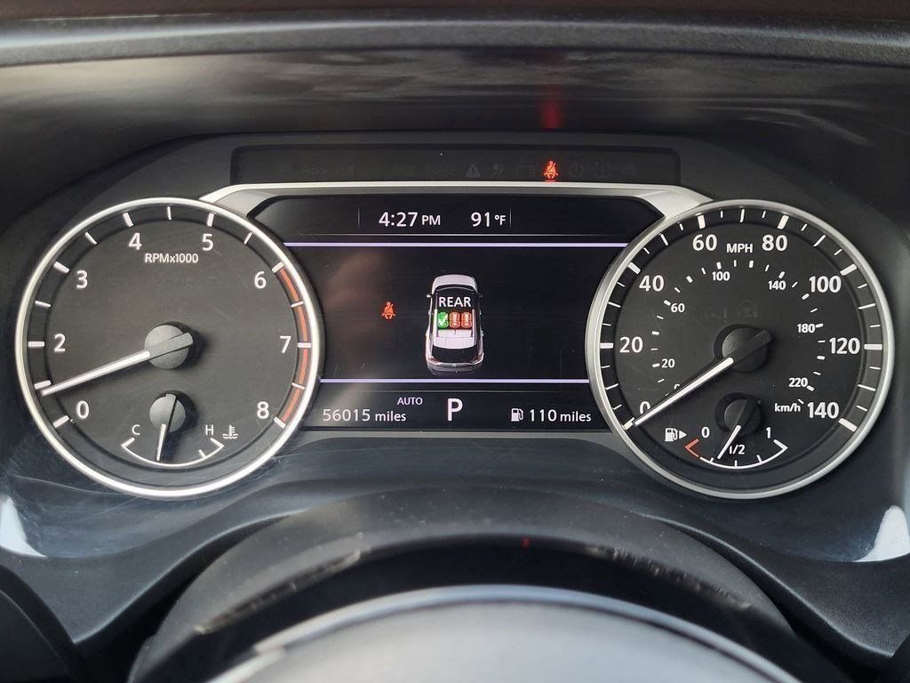 Used 2023 Nissan Rogue SV image 10