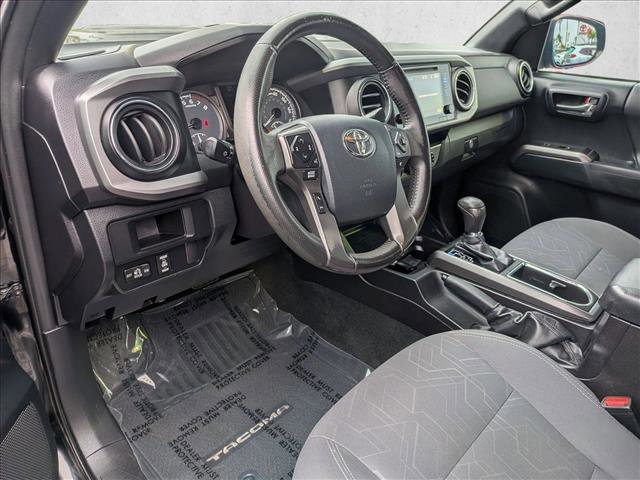 Used 2016 Toyota Tacoma TRD Sport w/ Towing Package RWD image 9
