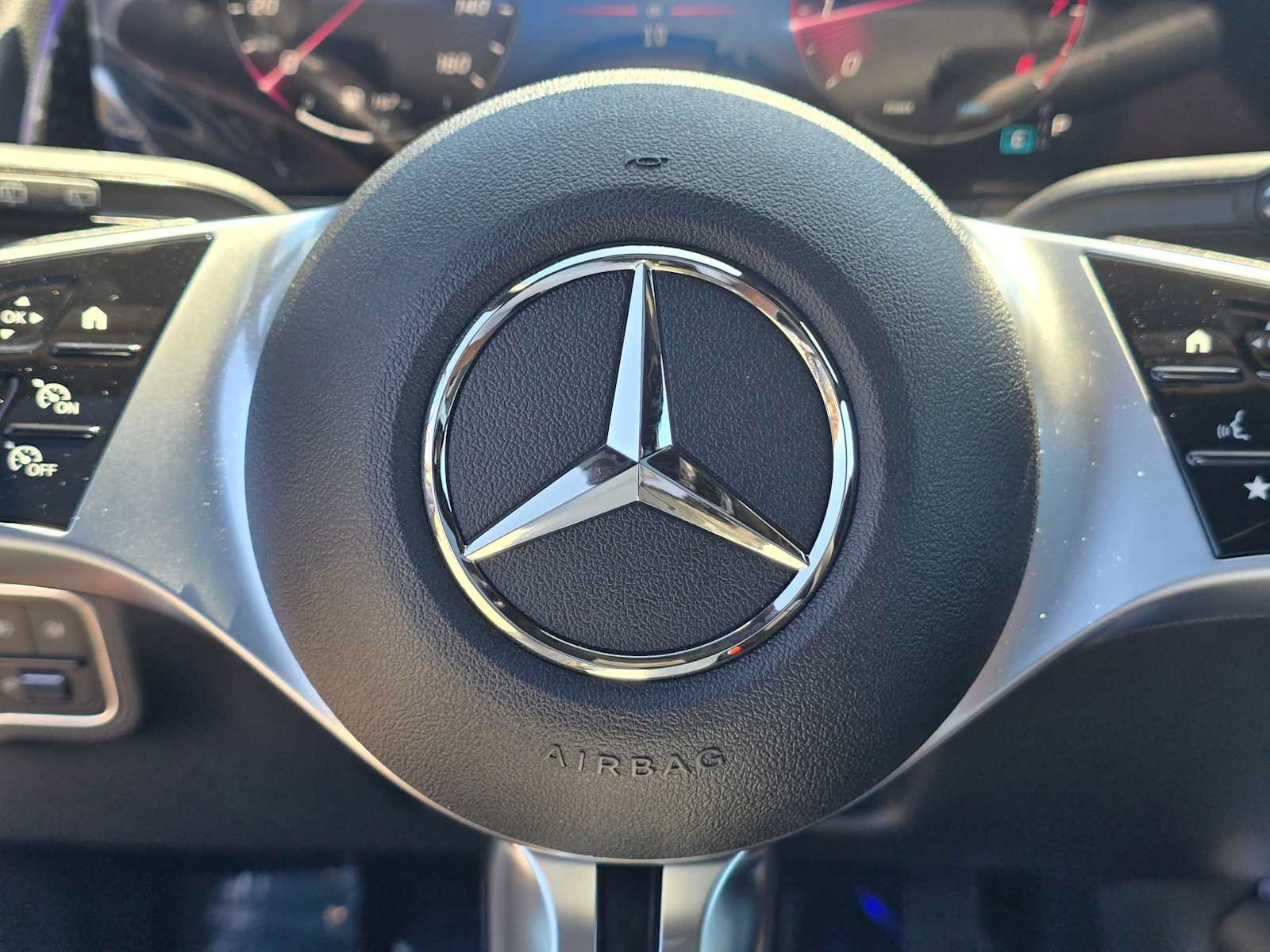New 2026 Mercedes-Benz GLB 250 image 16