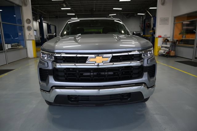 New 2026 Chevrolet Silverado 1500 LT AWD/4WD image 2