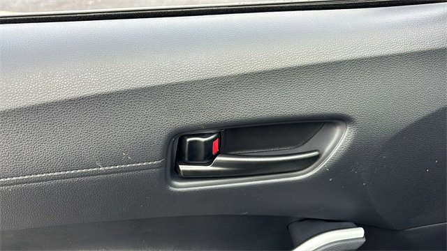 New 2026 Toyota Corolla Cross LE image 8