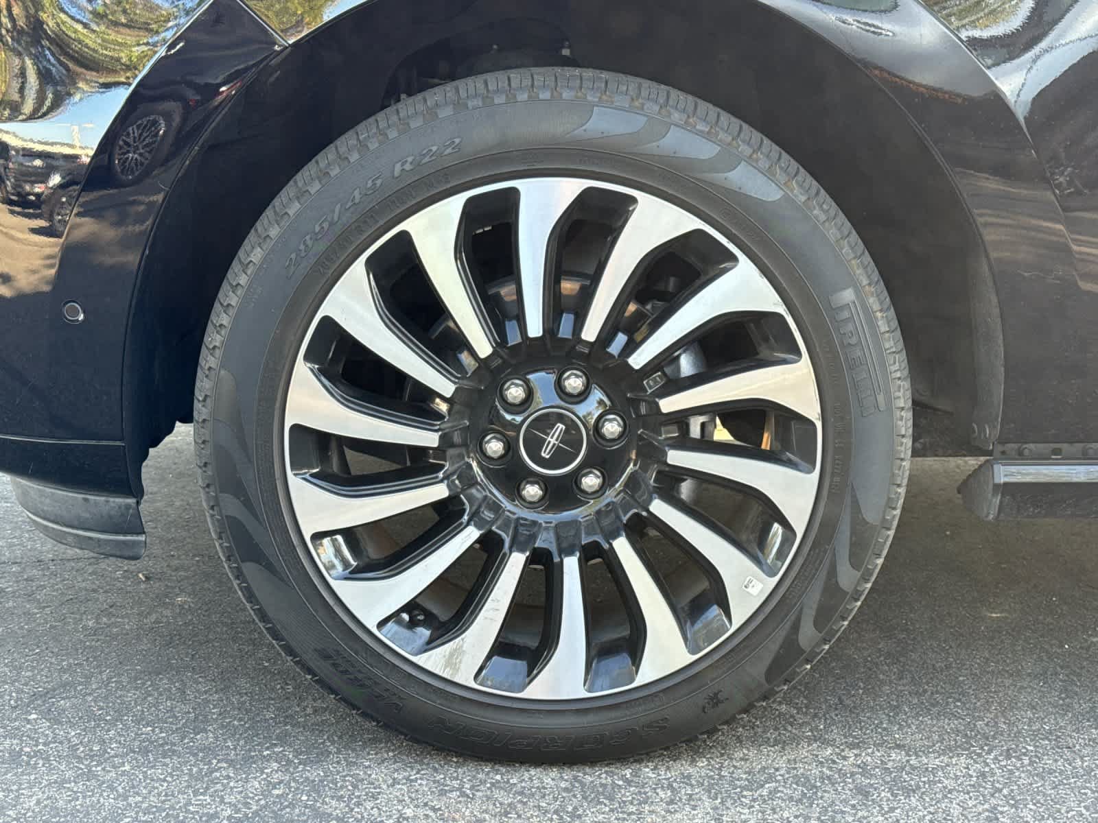 Used 2022 Lincoln Navigator L Black Label AWD/4WD image 11