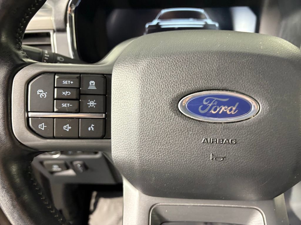 Certified 2022 Ford F150 Lariat w/ Equipment Group 502A High image 23