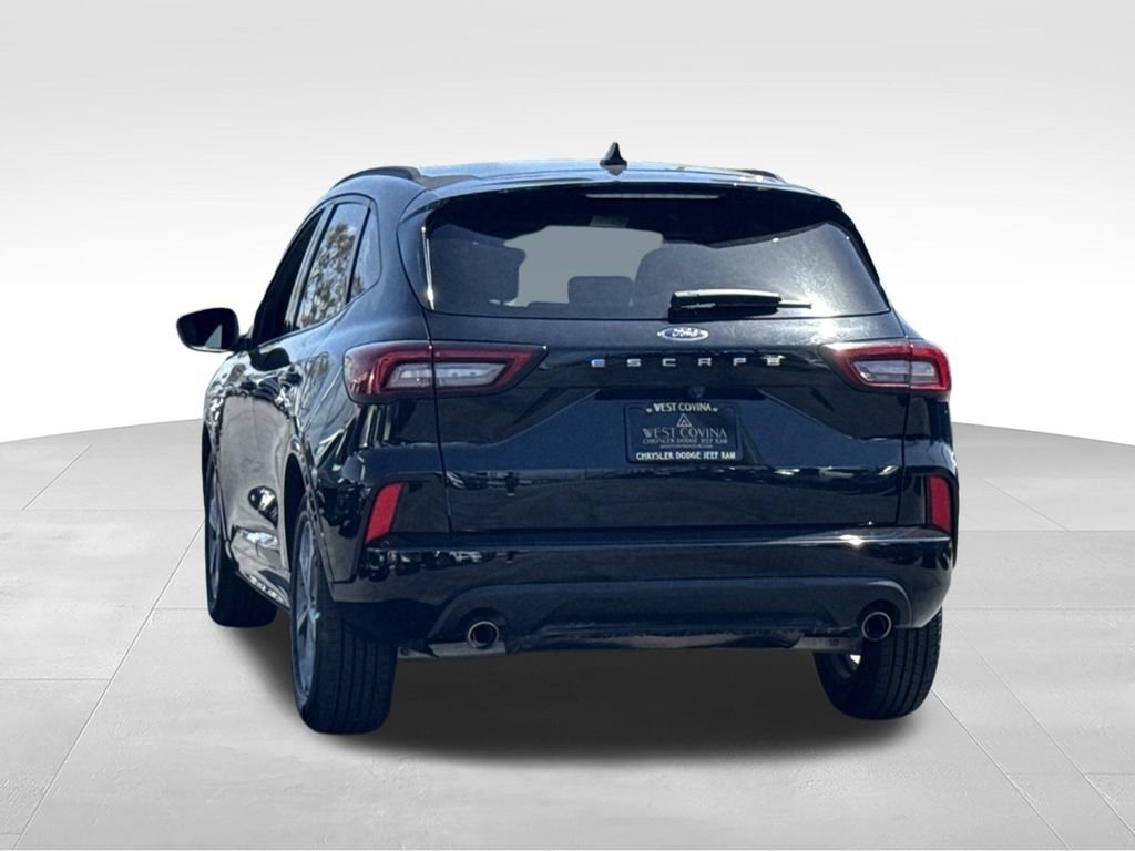 Used 2024 Ford Escape ST-Line FWD image 8