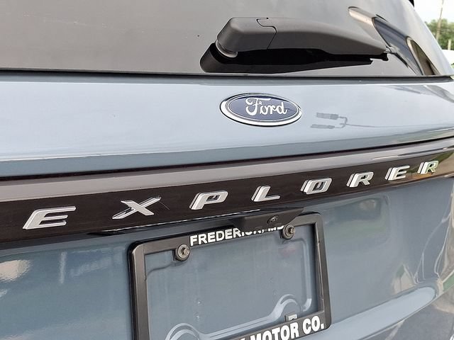 Certified 2025 Ford Explorer Active w/ Active Comfort Package AWD/4WD image 31