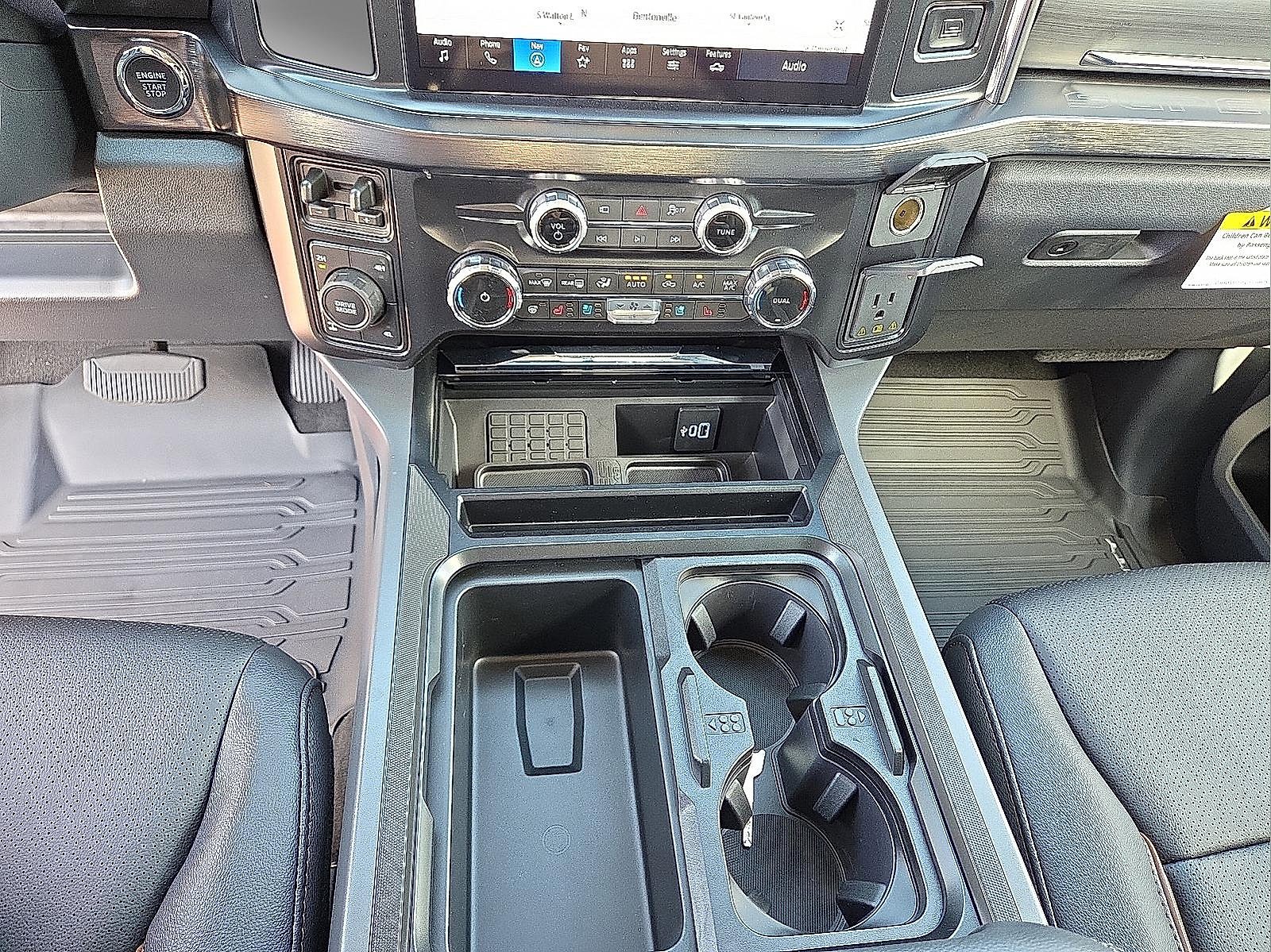 New 2026 Ford F250 Lariat image 25