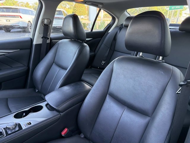 Used 2015 INFINITI Q50 AWD w/ Moonroof Package image 14