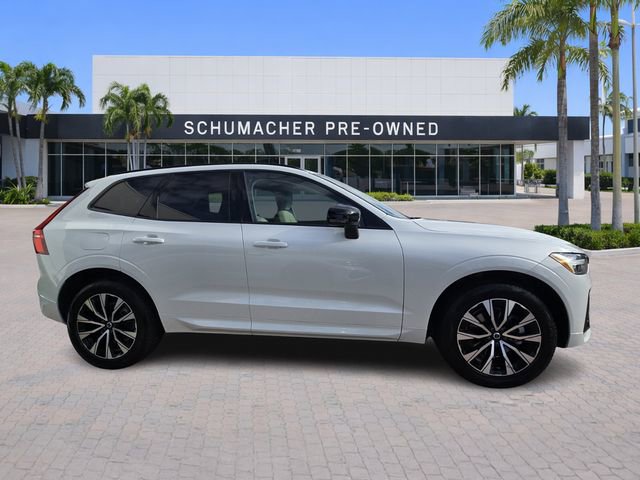 Used 2024 Volvo XC60 B5 Core image 8