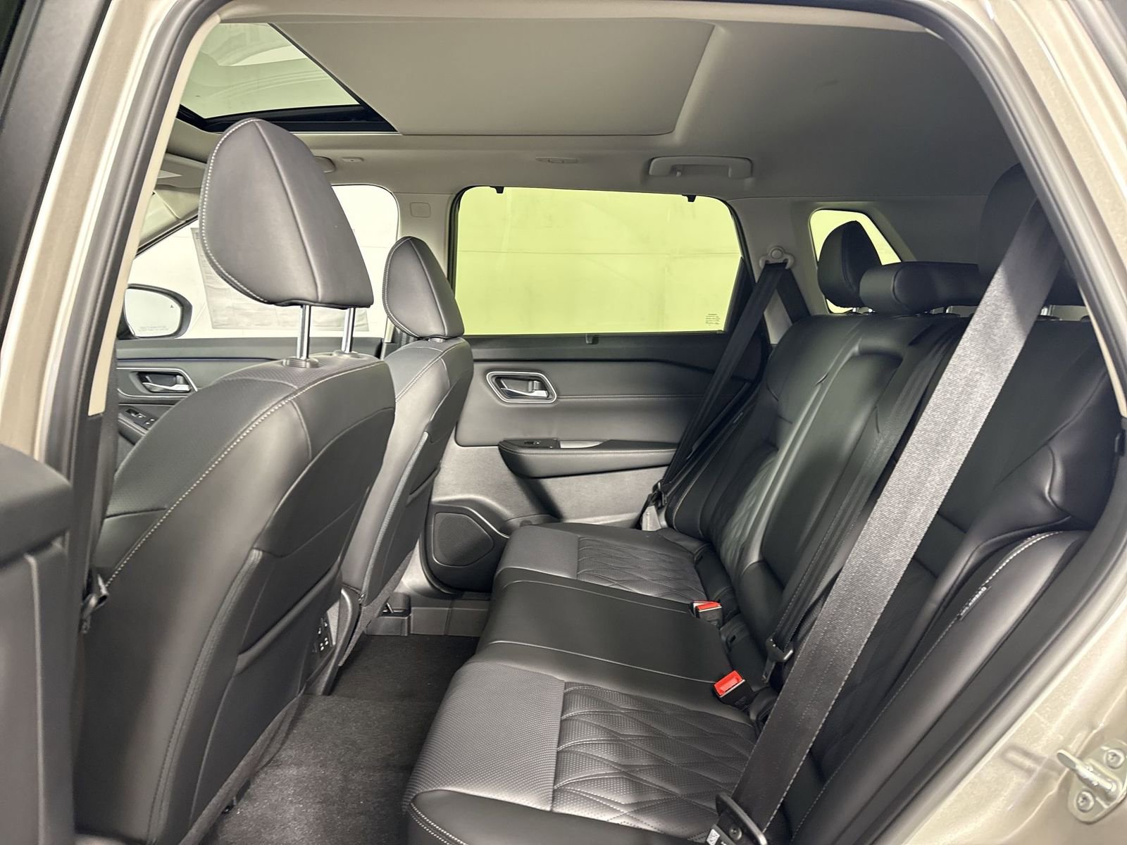 New 2026 Nissan Rogue Platinum w/ Tech Package image 23