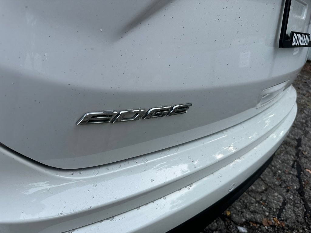 Used 2020 Ford Edge ST w/ Cold Weather Package AWD/4WD image 23