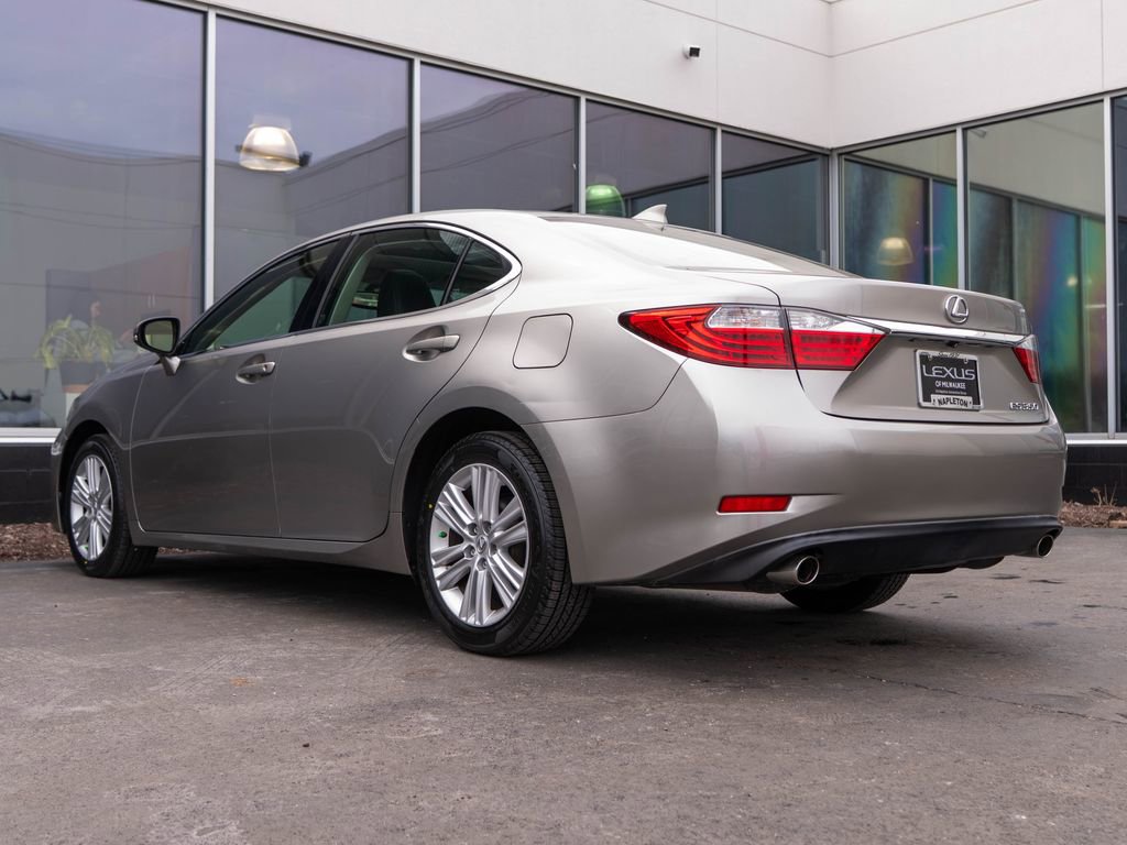 Used 2015 Lexus ES 350 w/ Premium Package FWD image 7