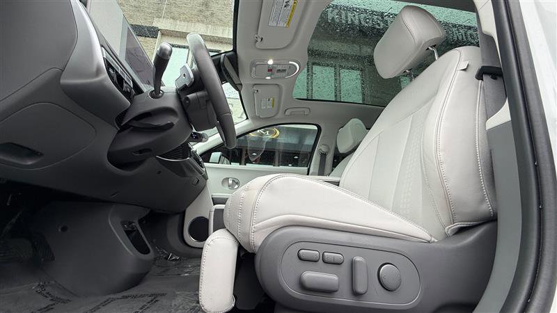 Used 2023 Hyundai Ioniq 5 Limited w/ Cargo Package image 14