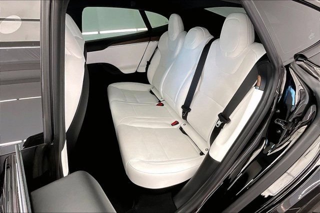 Used 2023 Tesla Model S Standard Range AWD/4WD image 19