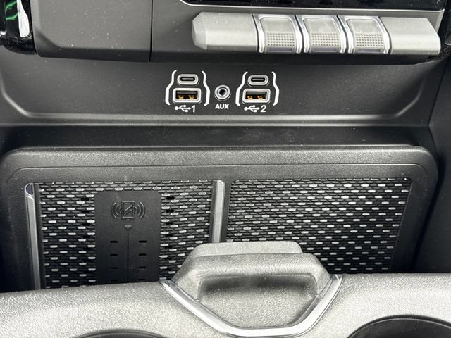 New 2026 RAM 1500 4x4 Crew Cab image 35