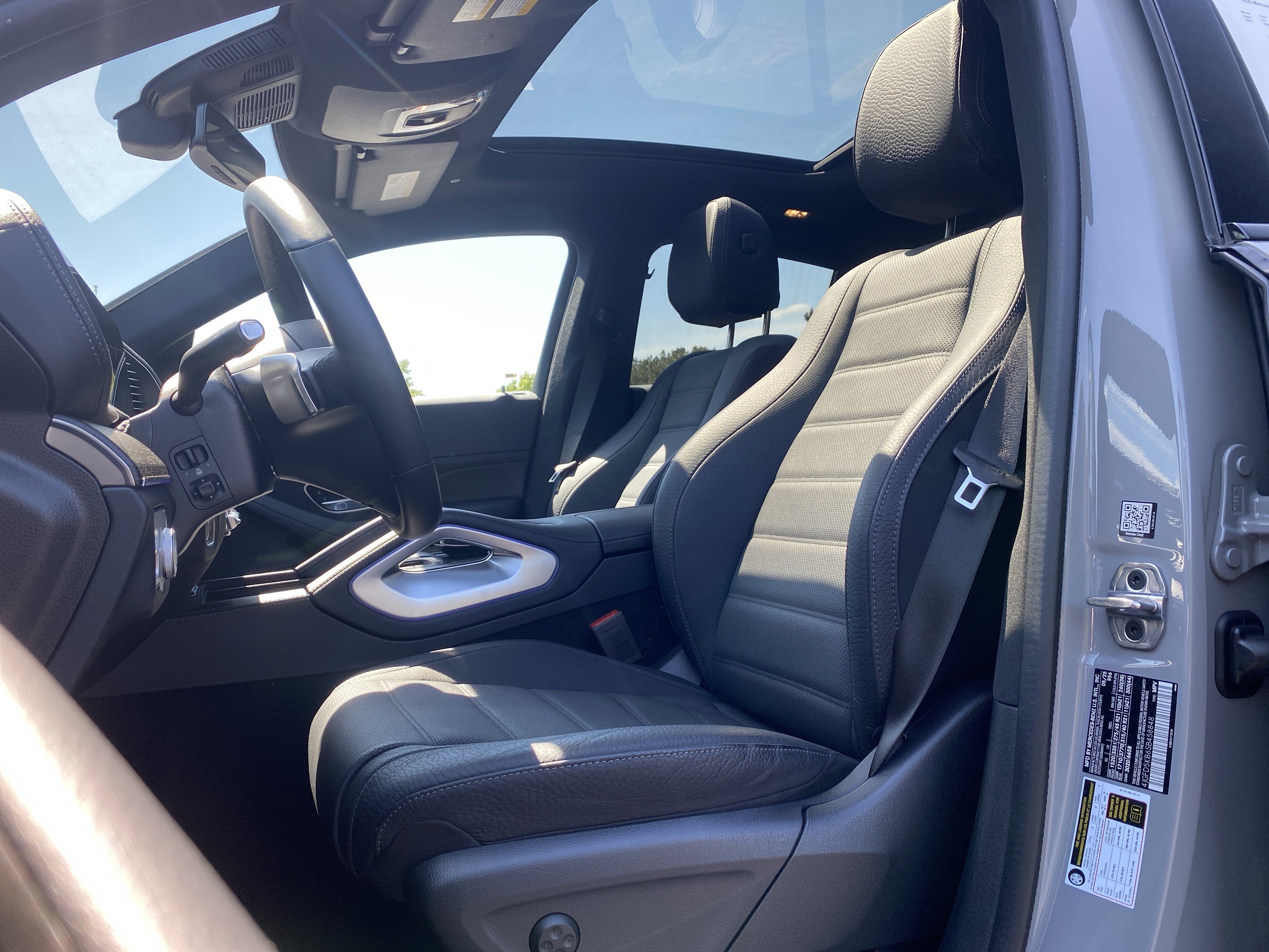 Used 2025 Mercedes-Benz GLE 450 4MATIC Coupe image 7