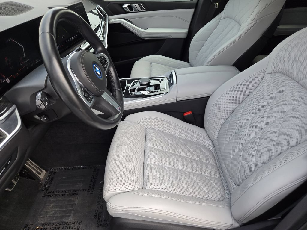 Certified 2024 BMW X5 xDrive50e w/ M Sport Package AWD/4WD image 14