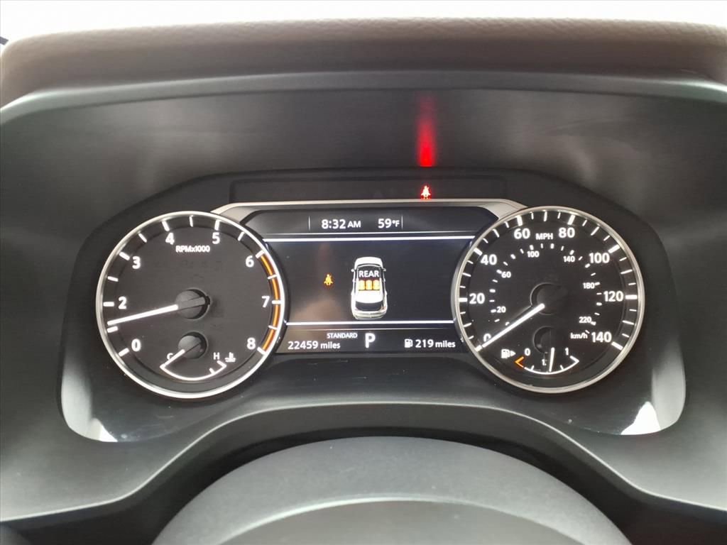 Used 2023 Nissan Rogue SV image 23