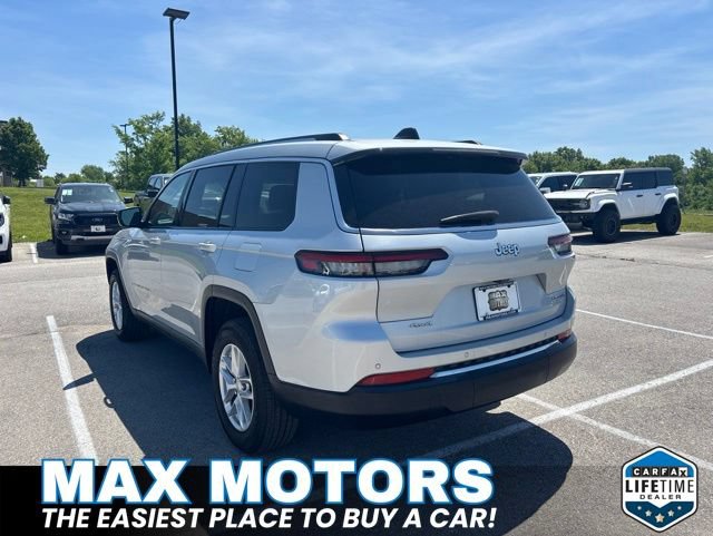 Used 2023 Jeep Grand Cherokee L Laredo w/ Luxury Tech Group I AWD/4WD image 8