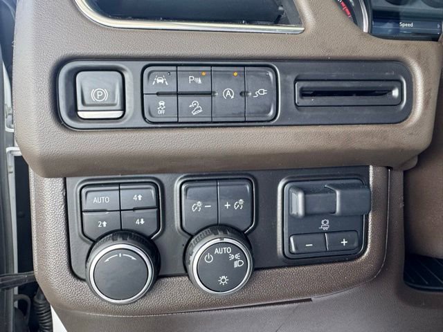 Used 2021 Chevrolet Tahoe Z71 w/ Z71 Signature Package image 17