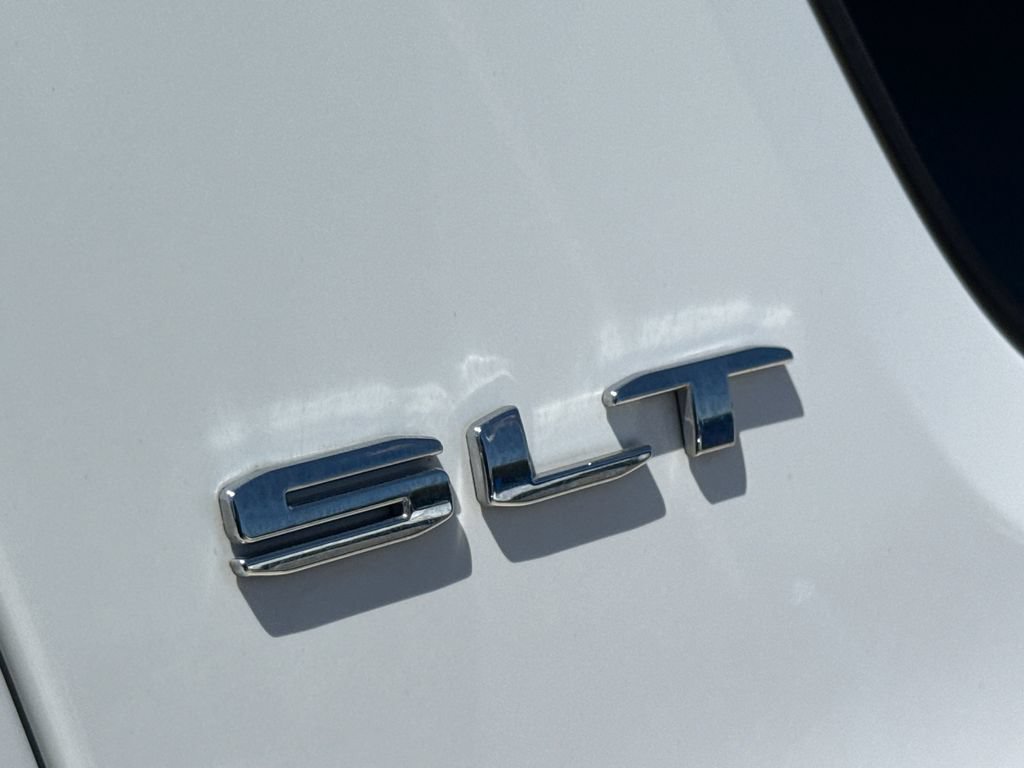 Used 2023 GMC Acadia SLT AWD/4WD image 6